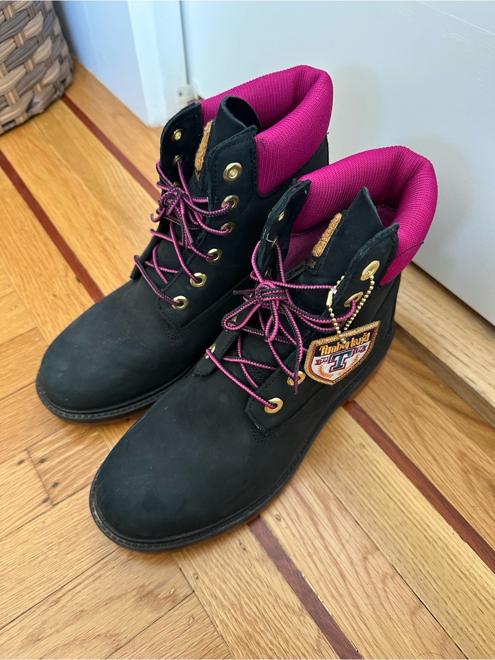Timberland 6” Premium Boots - Women’s Black Nubuck with Pink Laces - Worn One